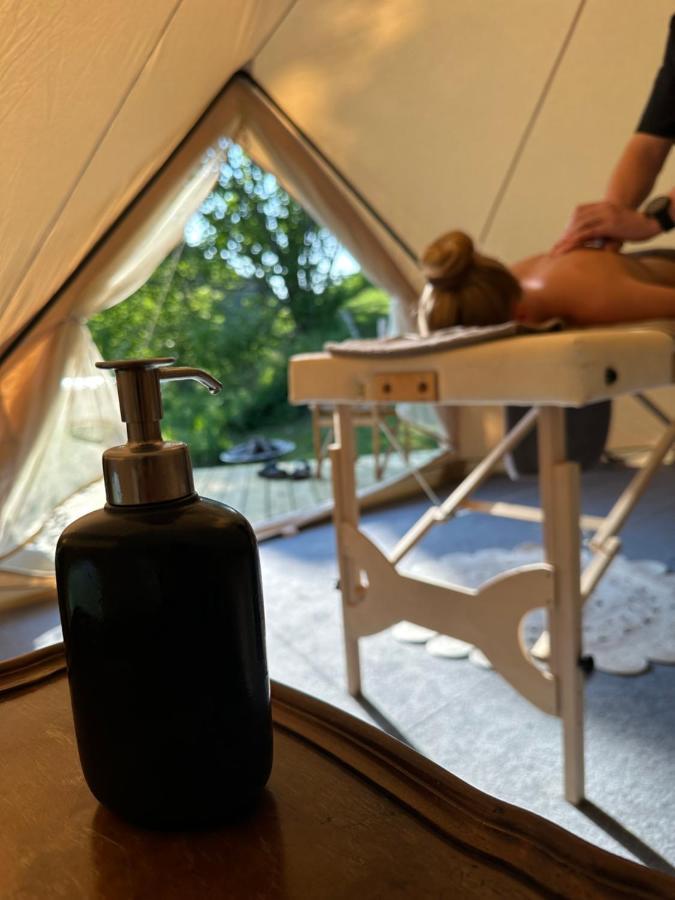 Glamping On Idyllic Lake, Paddle Boards & Rowboat ポールスグルン エクステリア 写真