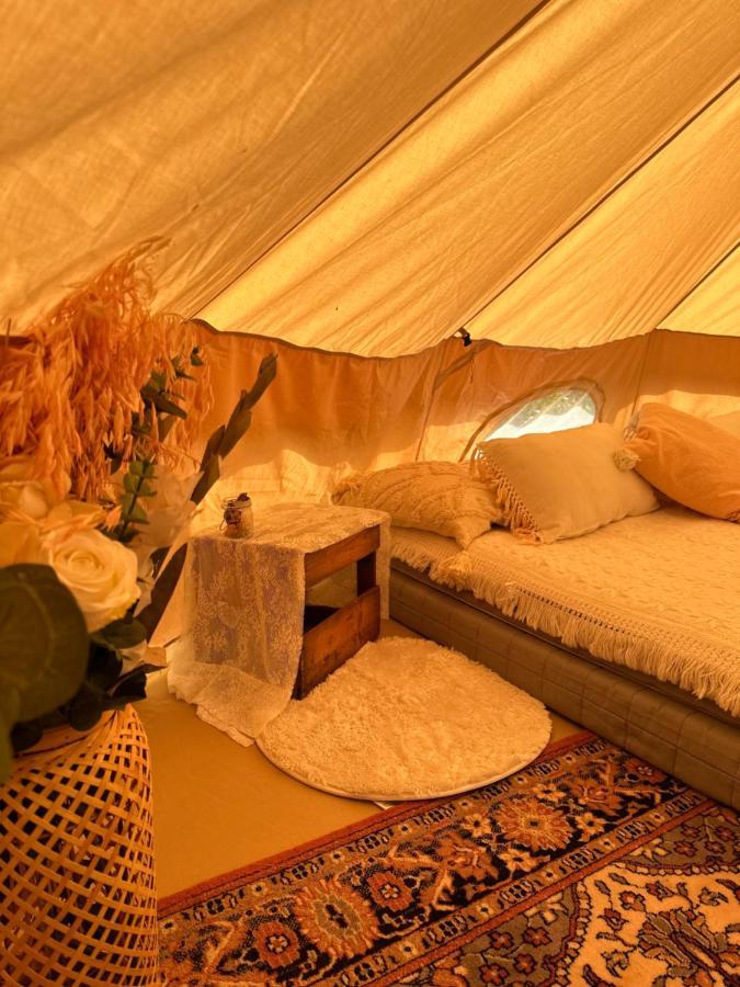 Glamping On Idyllic Lake, Paddle Boards & Rowboat ポールスグルン エクステリア 写真