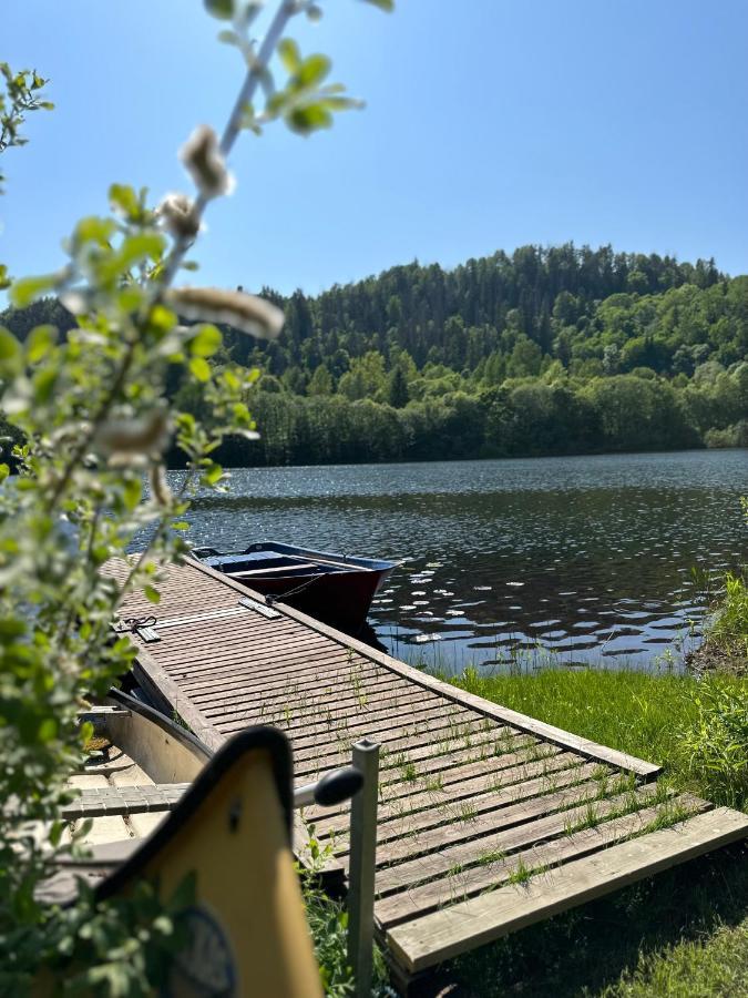 Glamping On Idyllic Lake, Paddle Boards & Rowboat ポールスグルン エクステリア 写真