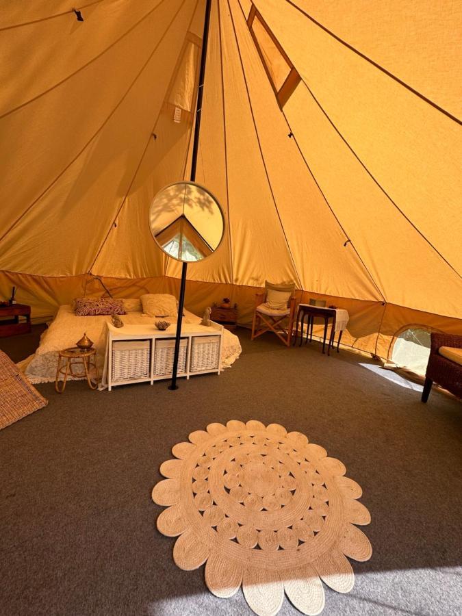 Glamping On Idyllic Lake, Paddle Boards & Rowboat ポールスグルン エクステリア 写真