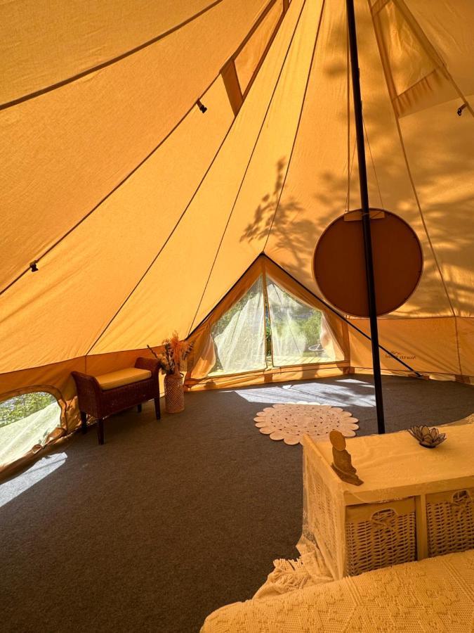 Glamping On Idyllic Lake, Paddle Boards & Rowboat ポールスグルン エクステリア 写真