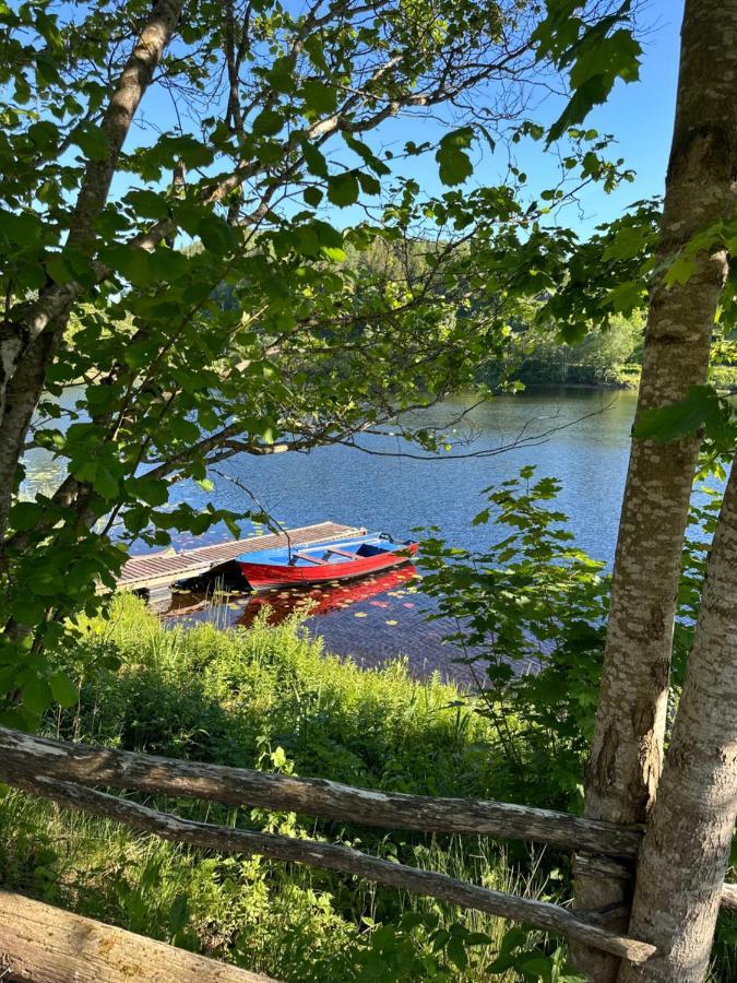 Glamping On Idyllic Lake, Paddle Boards & Rowboat ポールスグルン エクステリア 写真