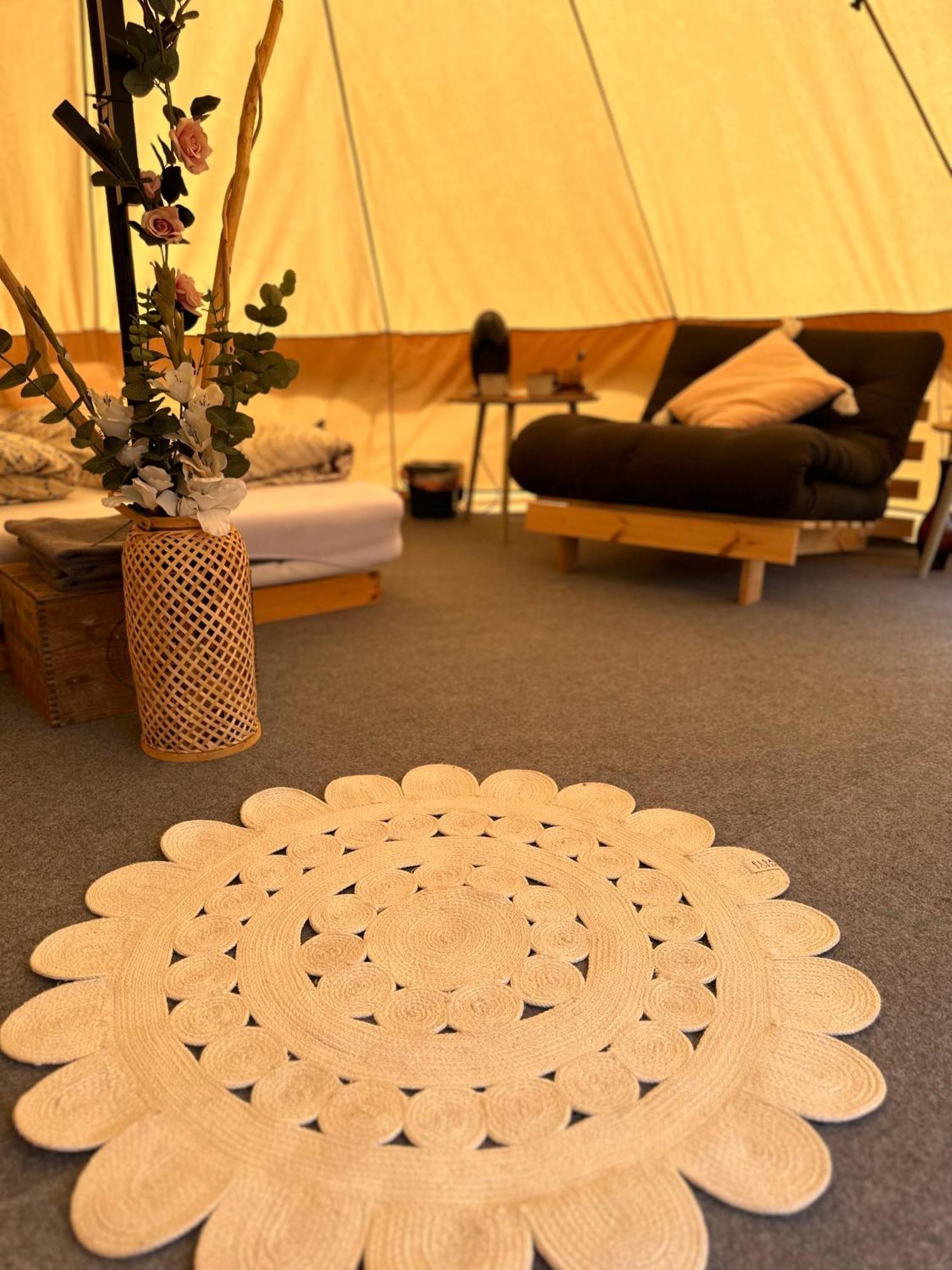 Glamping On Idyllic Lake, Paddle Boards & Rowboat ポールスグルン エクステリア 写真