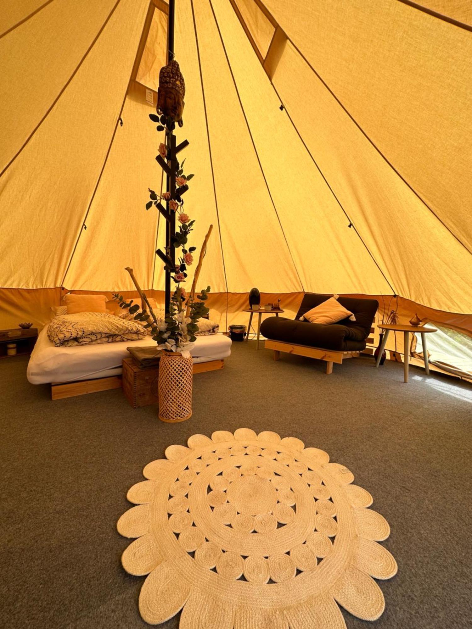 Glamping On Idyllic Lake, Paddle Boards & Rowboat ポールスグルン エクステリア 写真